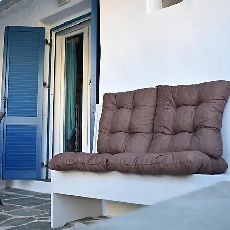 Vakantiehuis παραδοσιακη -χωριατικη κατοικια με αυλη *